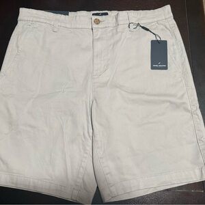 NWT Daniel Hechter  Men's Cream Shorts